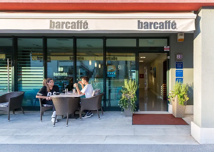 Bed & Breakfast Bb 4*