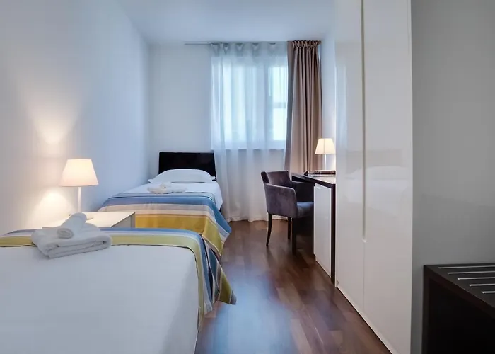 Bb Bed & Breakfast 4*