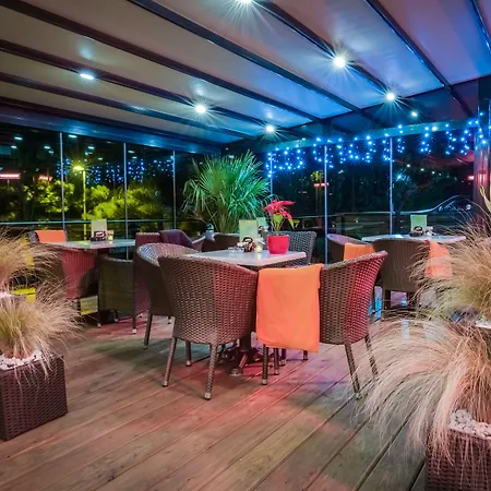 Bb Bed & Breakfast 4*