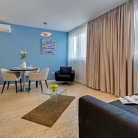 Bed & Breakfast Bb 4*