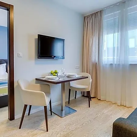 Bb Bed & Breakfast 4*