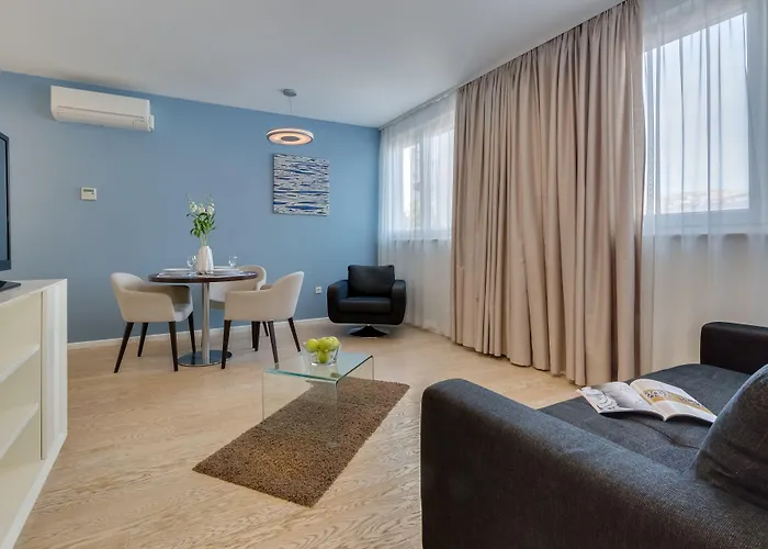 Bb Bed & Breakfast 4*